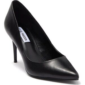 Steve Madden BNWOT "Luiza" black leather pointed toe heels classic